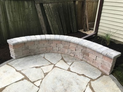 Flagstone patio and seat wall 