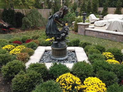 Retaining-Wall-with-Mums-in-Glenview
