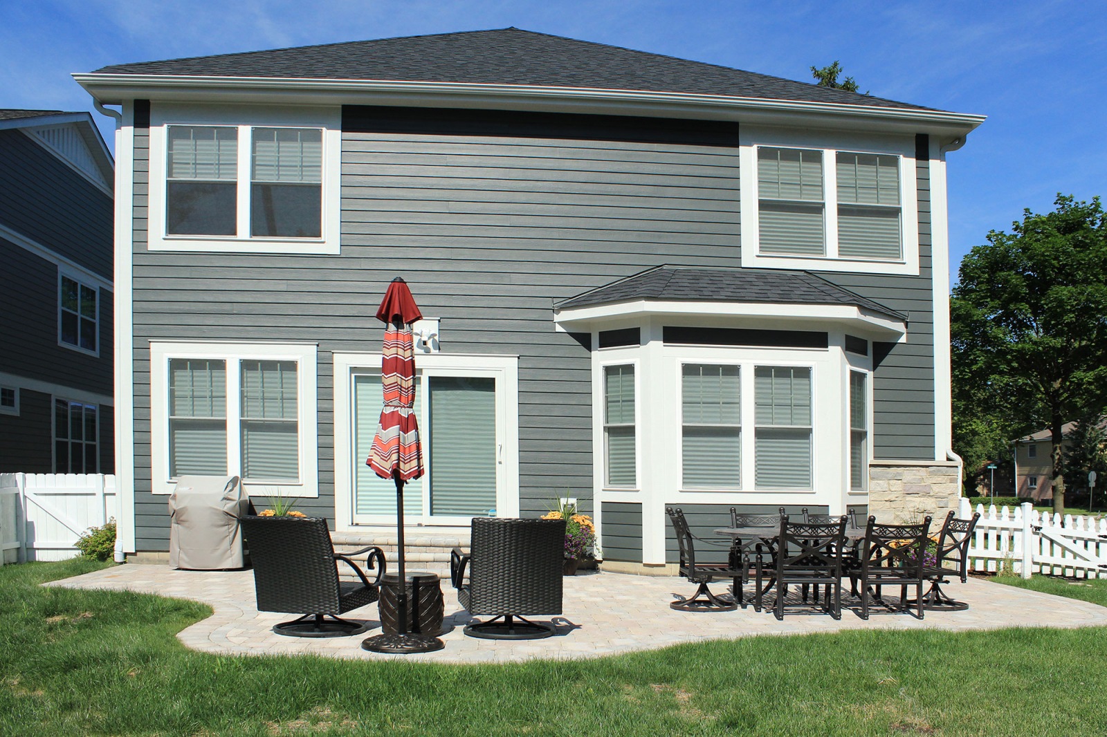 Backyard Paver Patio hHardscape and Landscape 